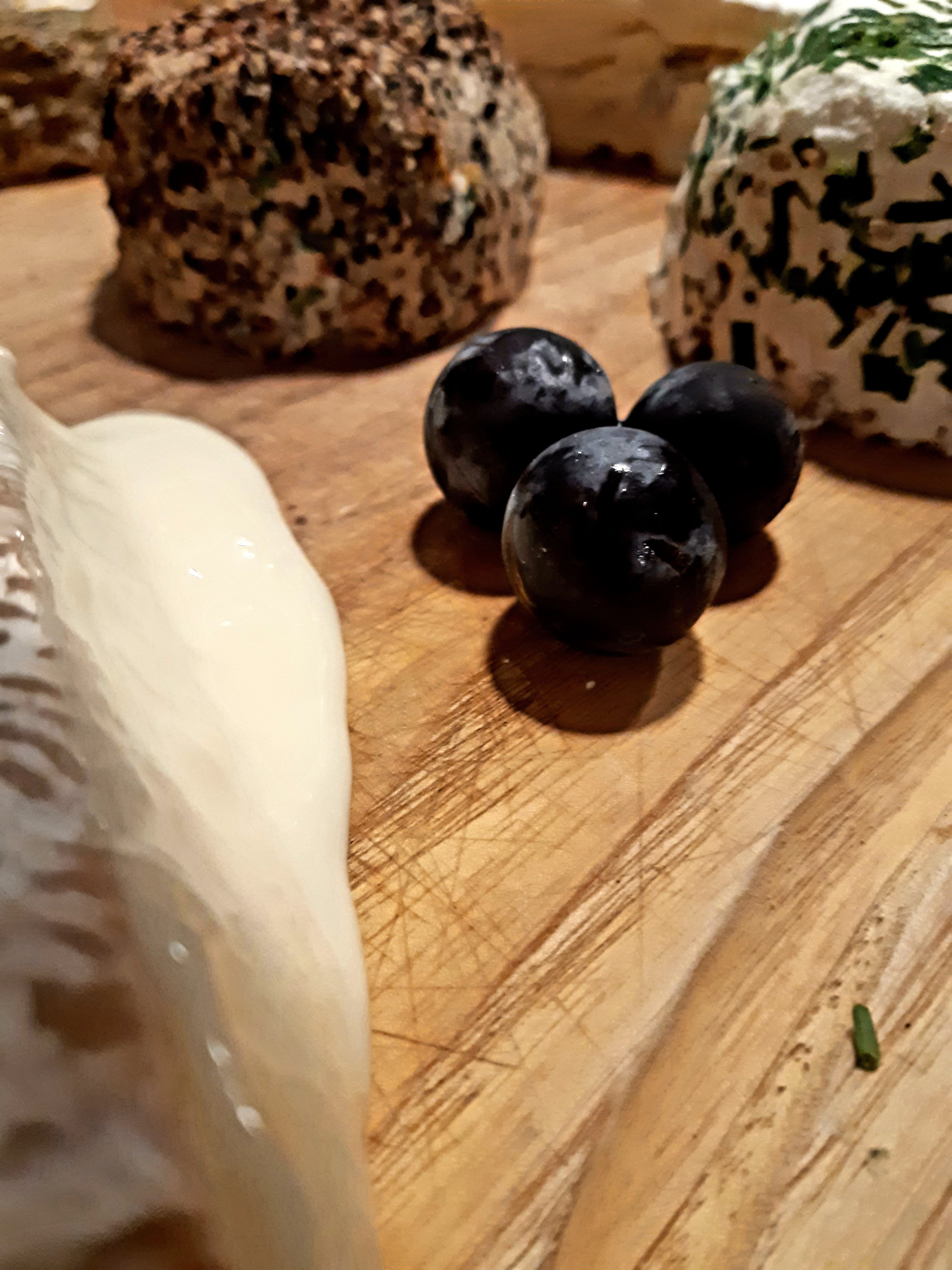 Fromage affiné au lait cru et noix
